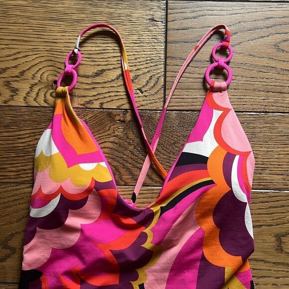 NWT WOMEN'S FAN FAIRE TWIST BACK HALTER PLUNGE ONE PIECE SWIMSUIT - Picture 10 of 14